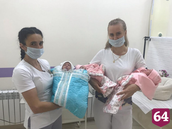 В Саратовской области родилась вторая за год тройня