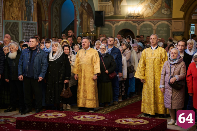 В Балаково освятили возрожденный Свято-Троицкий кафедральный собор