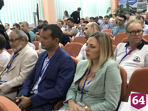 В Саратове обсудили смертельно опасные дороги