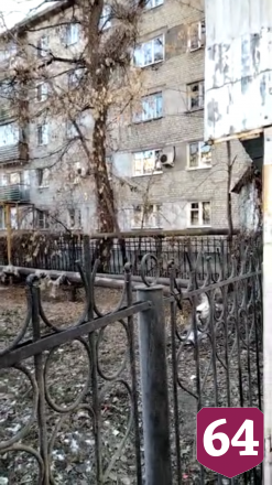 Саратовцы возмущены «голыми» теплотрассами рядом с детскими садами