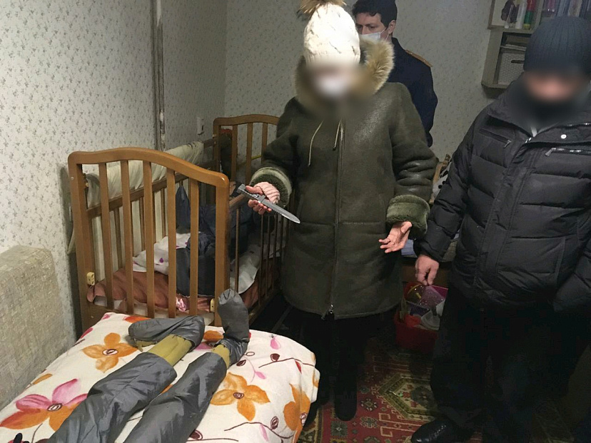 После убийства жительницы Саратова с дочерью женщина украла украшения и банковскую карту