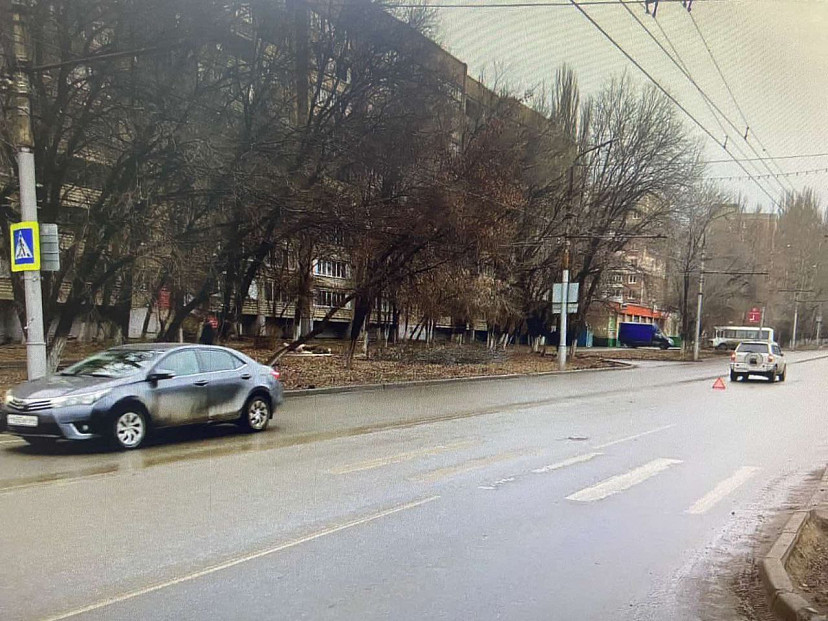 За час в Саратове сбили двух пешеходов