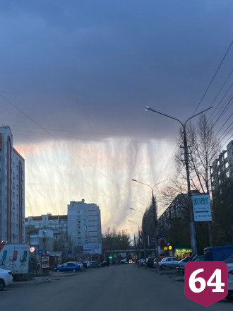Жителей Саратова поразили странные облака над городом