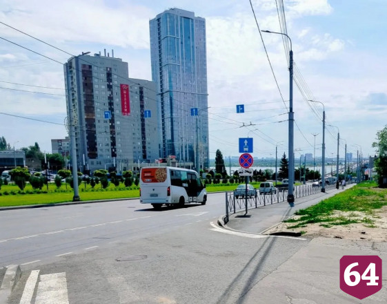 В Саратове в районе Славянской площади изменили схему движения