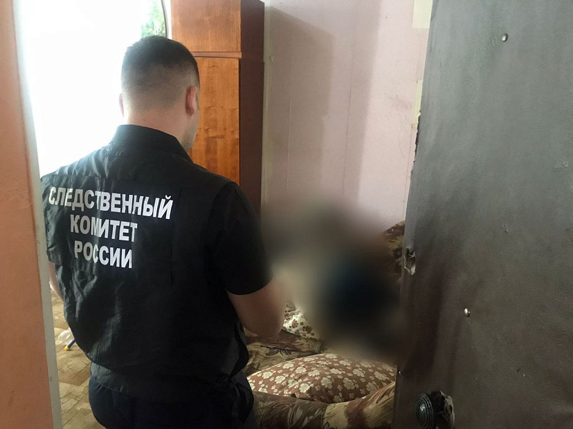 Хозяйка квартиры под Энгельсом нашла арендатора мертвым
