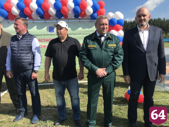 Победителям турнира лесных пожарных вручили кусторез 