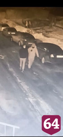 В Саратове автоворы вскрыли две машины и ушли от погони