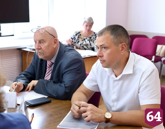 Саратовским пищевикам рекомендовали поднять зарплату работникам 