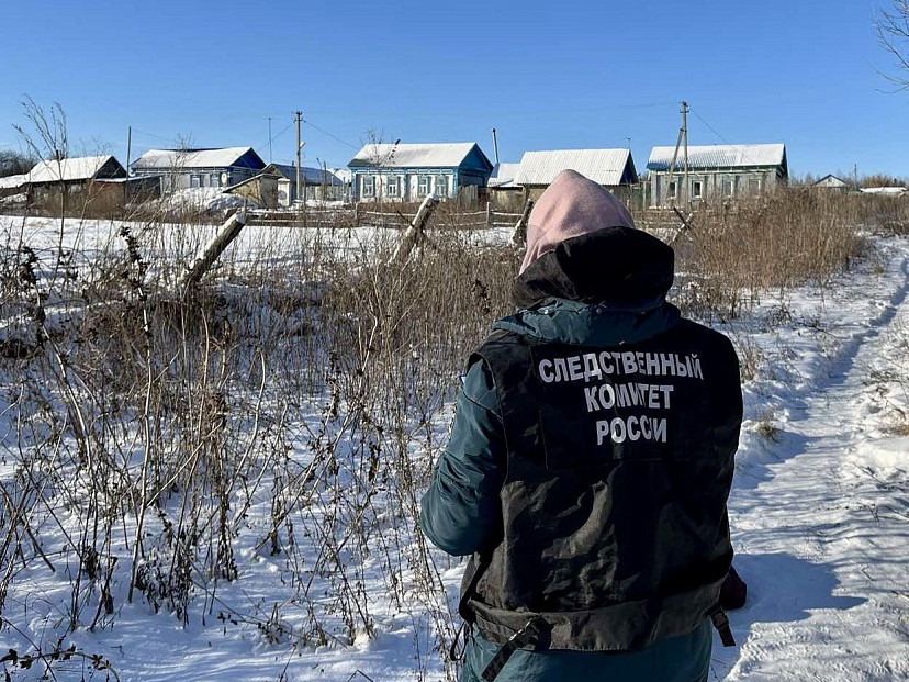 Под Саратовом женщина нашла у дома труп соседки