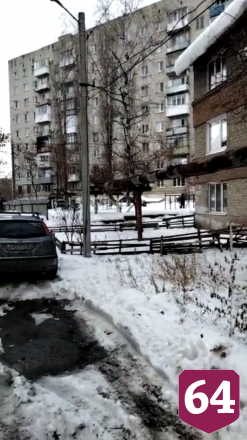 Саратовцы возмущены «голыми» теплотрассами рядом с детскими садами