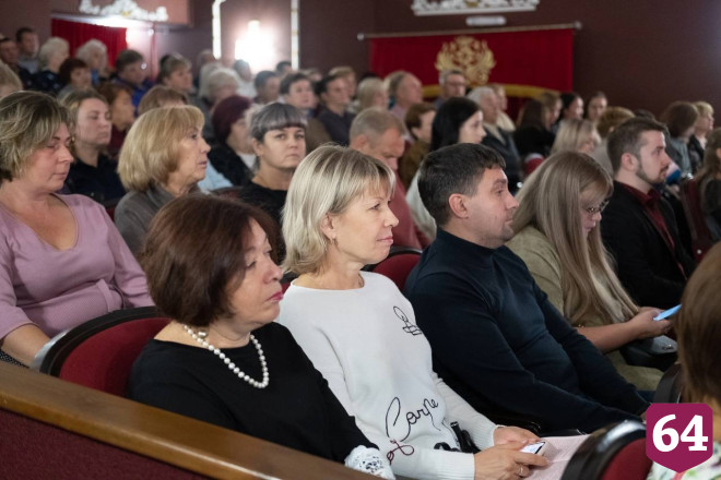 Саратовский ритм-балет собрал аншлаг на «Театральном Прихоперье»