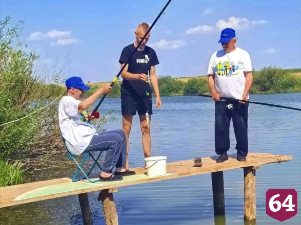 В Саратовской области пенсионерки пристрастились к рыбалке
