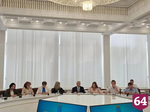 Саратовских работодателей учат адаптировать иностранных сотрудников 