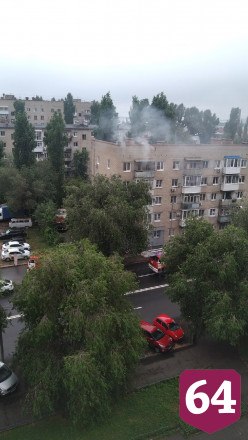 В Саратове горела квартира в пятиэтажке