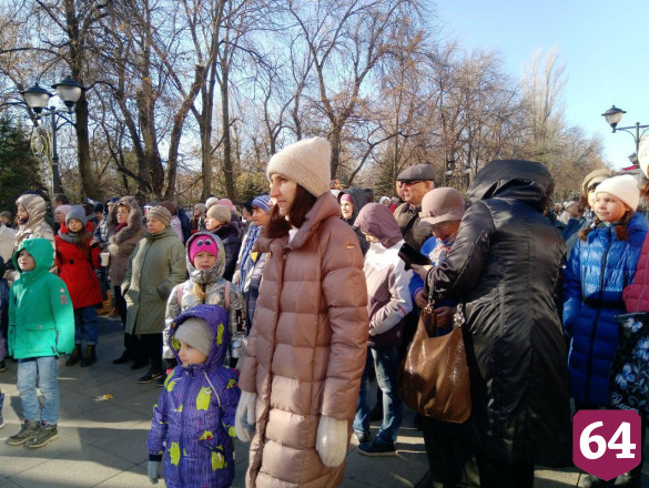 В Саратове отметили День народного единства 