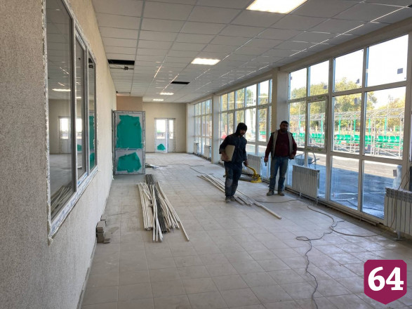 Губернатор потребовал завершить реконструкцию стадиона к ноябрю 