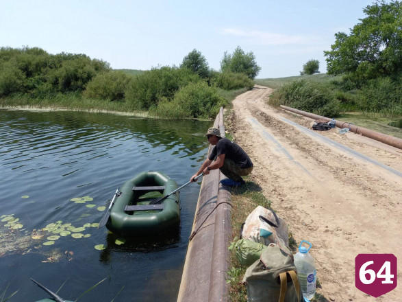 Саратовские моржи проложили турмаршрут на надувных лодках