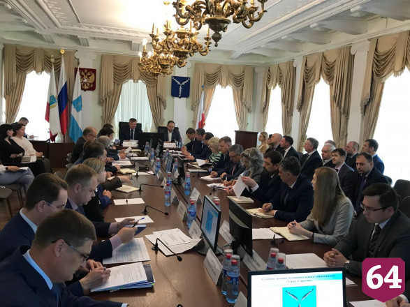 Саратовских чиновников накажут после нападения собак на женщину и ребенка