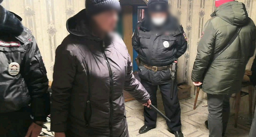 Женщина зарезала гражданского мужа в ссоре у телевизора