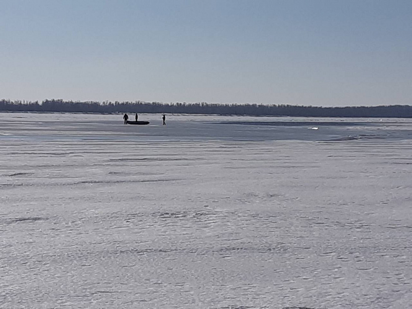 Водолазы прекратили поиски утонувших в Волге малолетних братьев