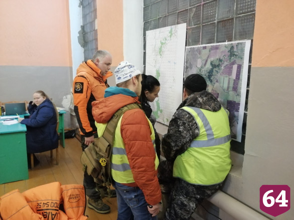 Волонтеры и водолазы продолжают искать 12-летнего Артура