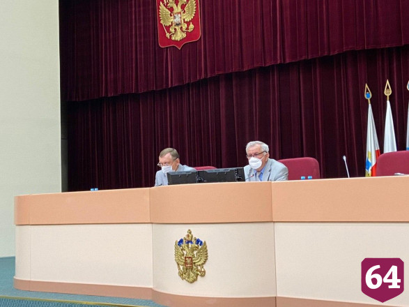 Саратов получит 700 млн рублей на ремонт дорог