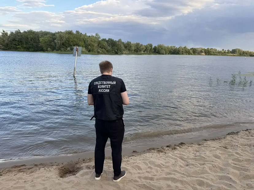На турбазе в Энгельсе утонул молодой мужчина