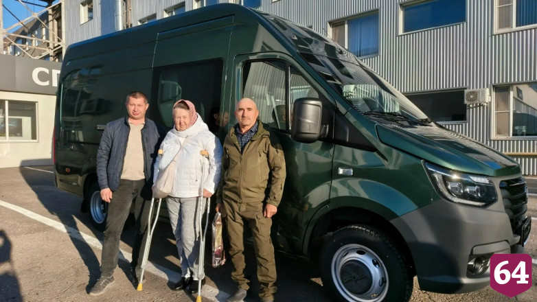 Семья из Саратовской области подарила волонтерам «Газель» для гуманитарных миссий