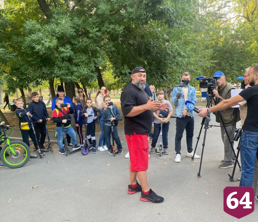 В третьем народном фитнес-парке установили первые тренажеры
