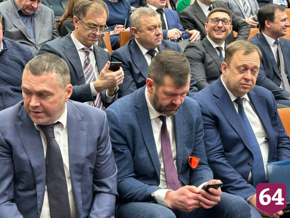 Вячеслав Володин заподозрил главу Саратова в шаманстве из-за отсутствия снега