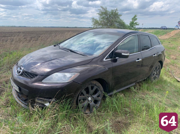 Автоледи на иномарке улетела в кювет под Саратовом