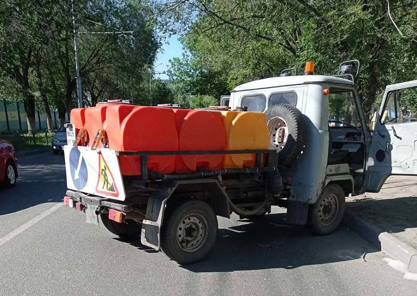 В Саратове пенсионерку сбила поливальная машина 