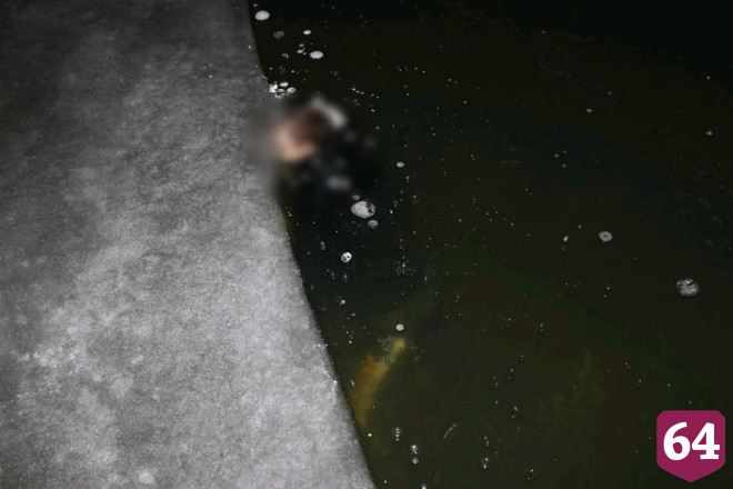 В реке под Саратовом дети нашли вмерзшее в лед тело