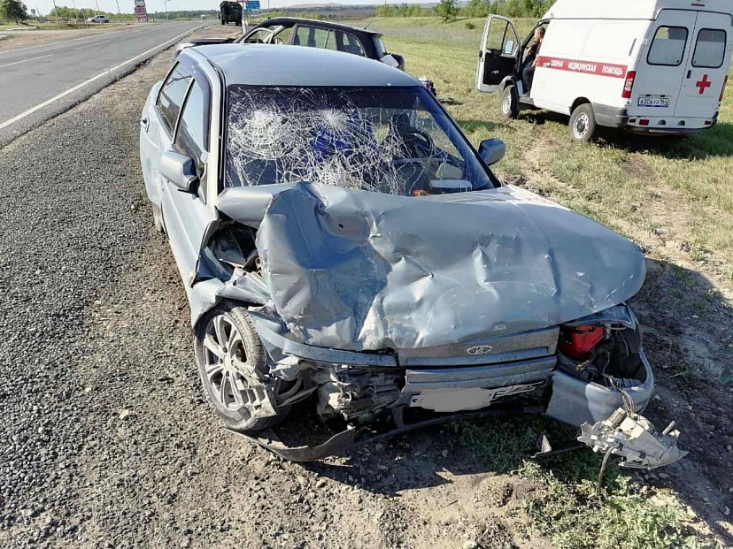 На саратовской трассе в ДТП покалечились двое детей
