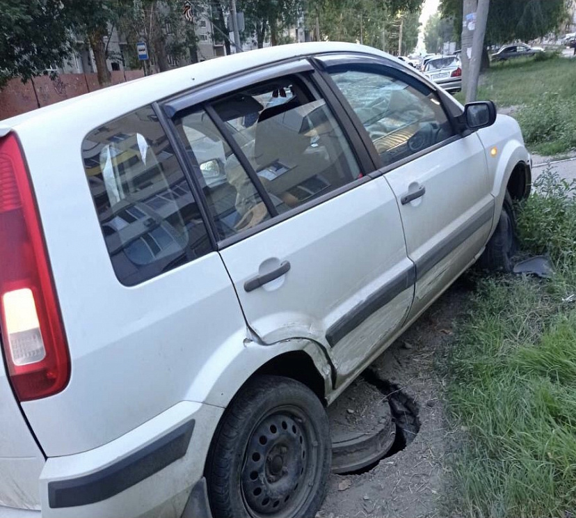 В Саратове водитель бросил на месте ДТП пострадавшего 3-летнего ребенка