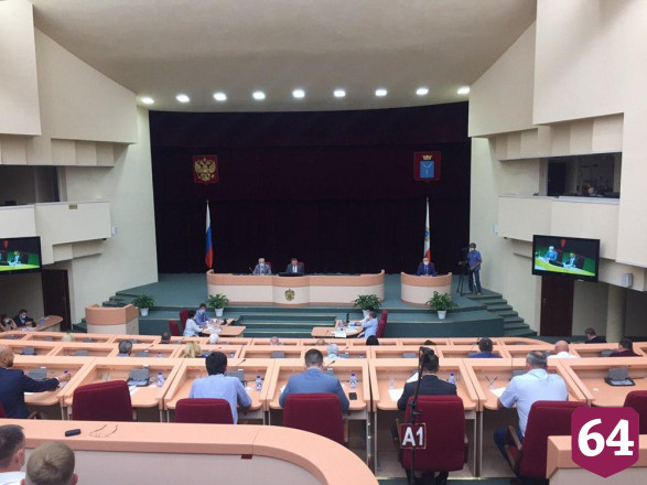На погашение долгов саратовской медицине выделили 300 млн рублей