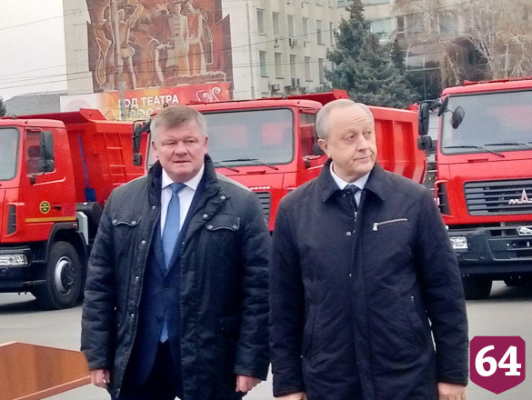 Саратовские коммунальщики в преддверии зимы получили новую технику 