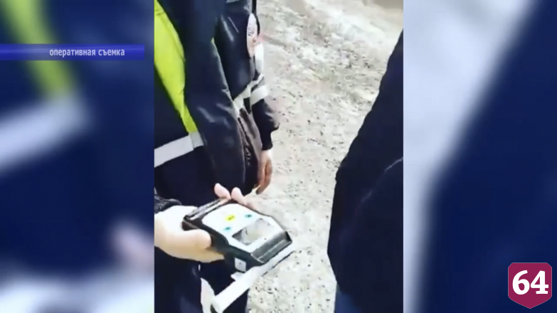 Полицейские в ходе погони под Саратовом задержали пьяного водителя