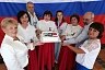 Саратовских избирателей угощали тортом с датами выборов