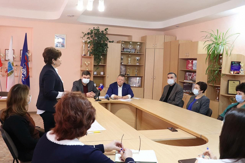 В саратовских школах откроют медицинские классы