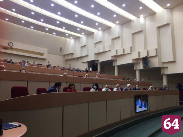 На погашение долгов саратовской медицине выделили 300 млн рублей