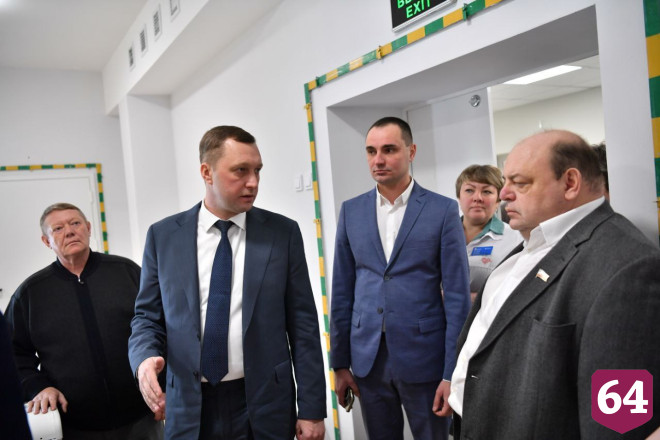 Губернатор поставил задачу укомплектовать штат новой поликлиники