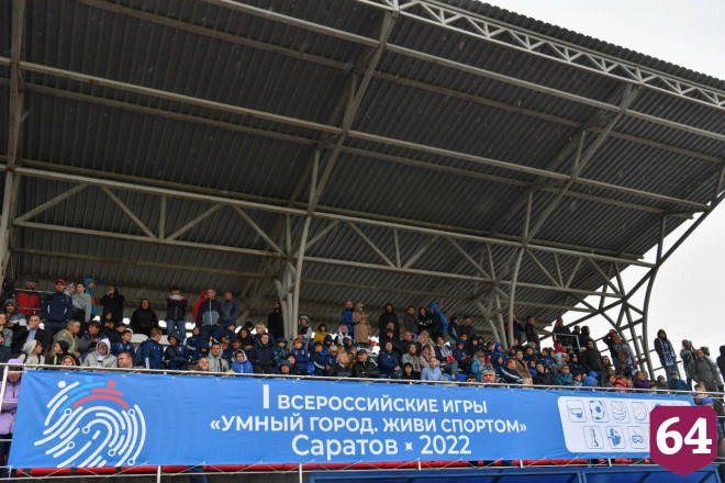 В Саратове сыграли в футбол звезды московского «Спартака»