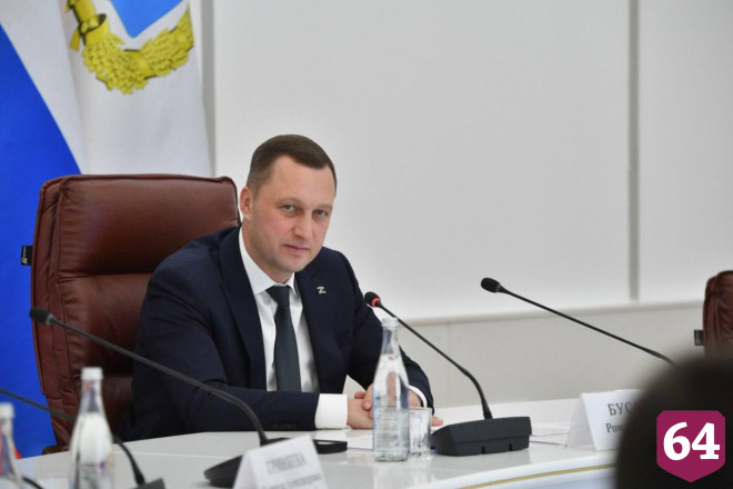 Губернатор встретился с молодыми лидерами сел Саратовской области