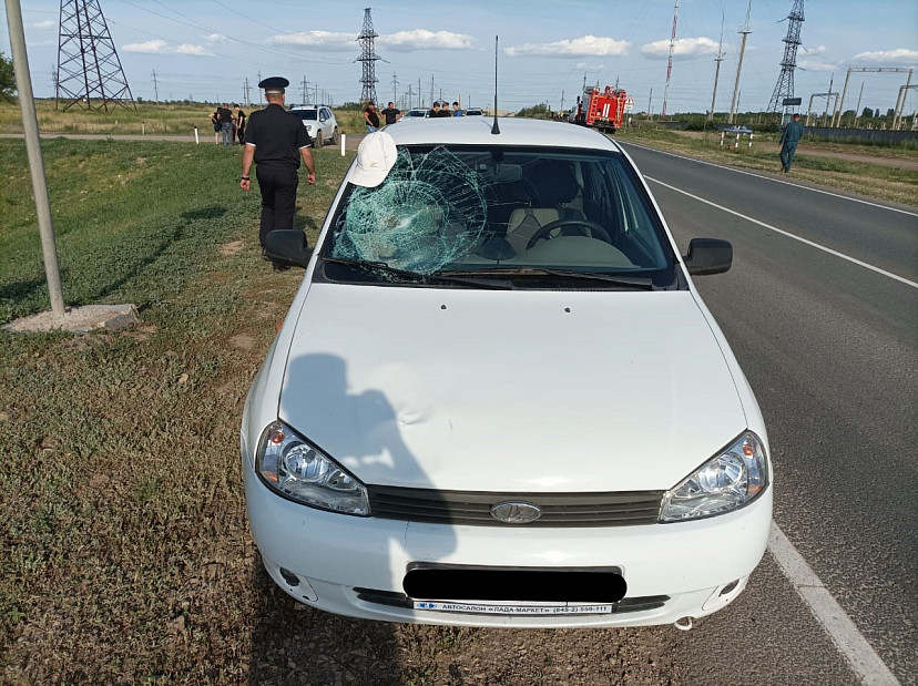 Легковушка сбила 14-летнего мальчика под Саратовом
