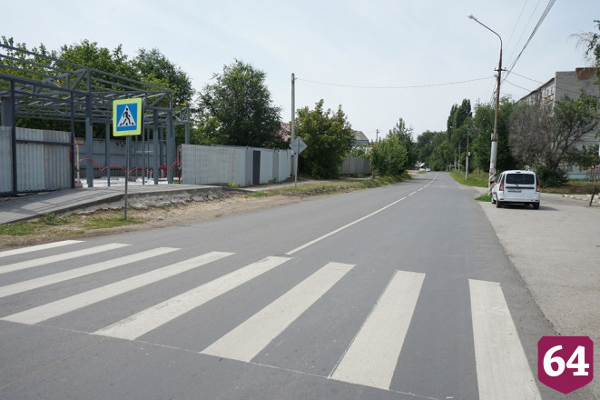 В Саратовской области ремонтируют дороги к 16 образовательным учреждениям