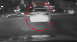 В Саратове лихач пытался скрыться от погони и устроил шоу с раздеванием