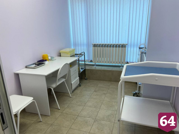 Министр пообещал детской поликлинике кондиционер из своего кабинета  