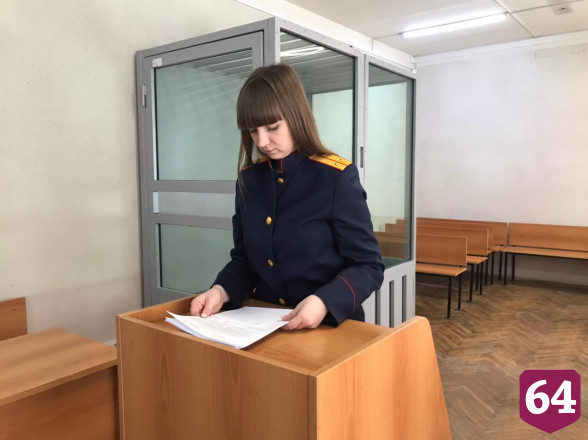 Пьяный саратовец задушил возлюбленную на кровати и бросился в бега