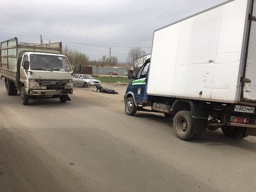 В аварии с грузовиком на Сокурском тракте пострадал мотоциклист